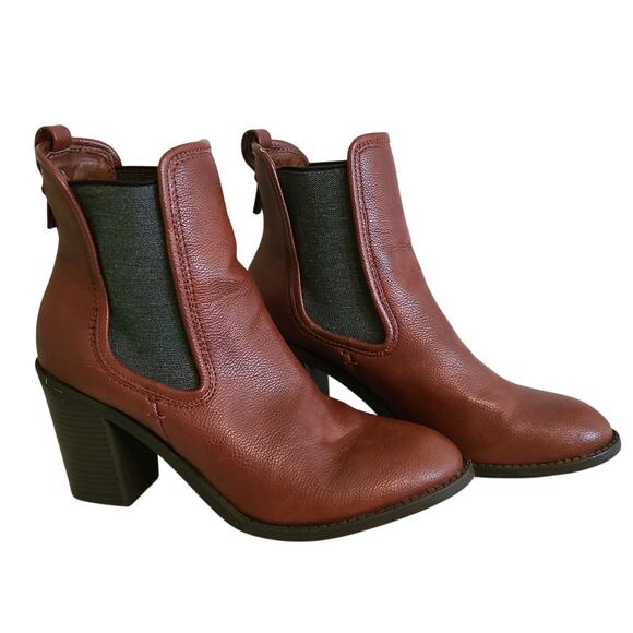 Women's Classic Merona Charli Ankle Boots, Brown Stretch Slip-On, Size 8.5 - Picture 1 of 7